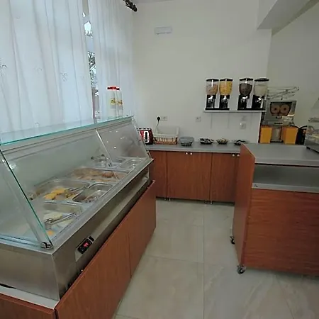 Ocean View 2*